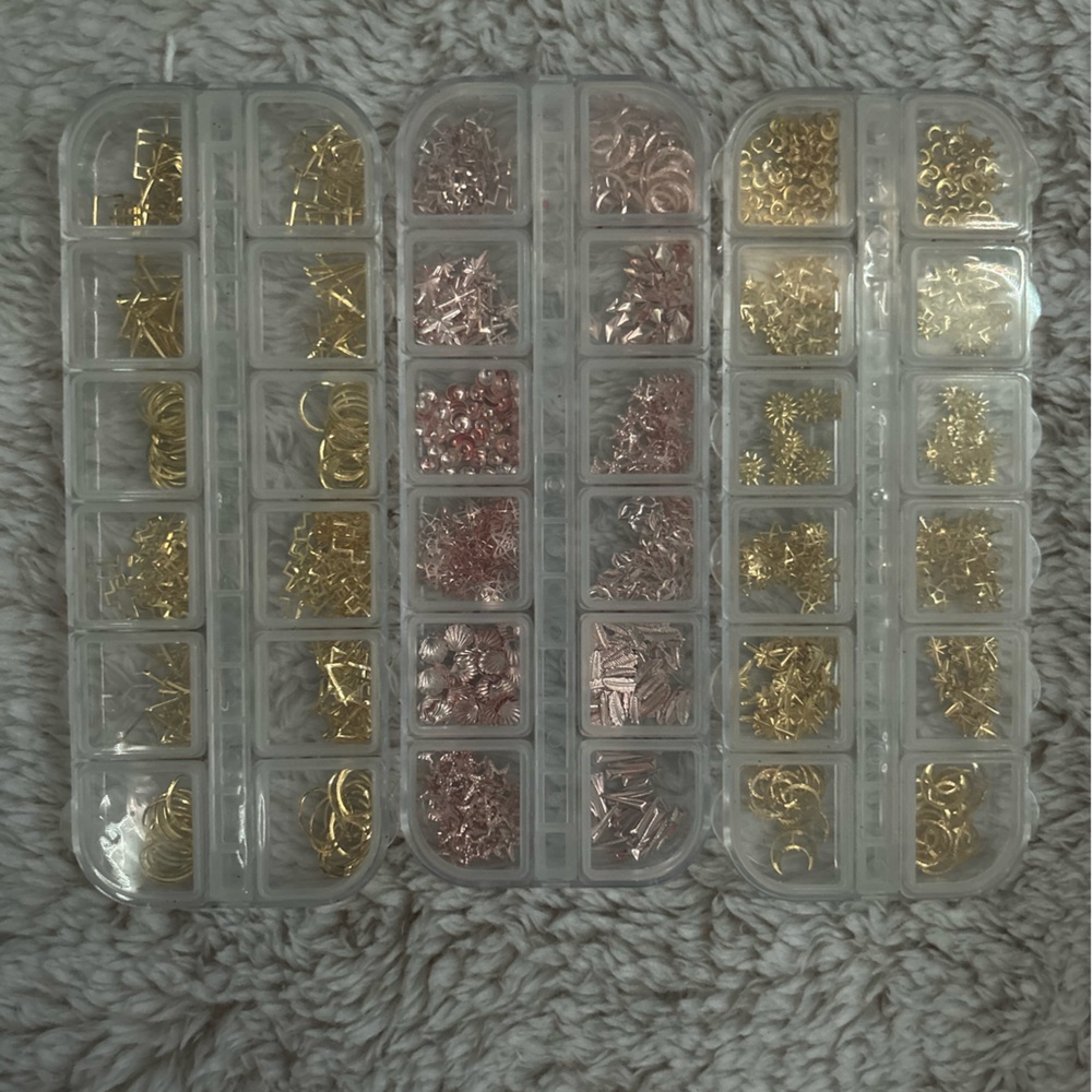 Gold and rose gold nail charms